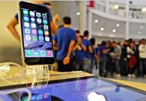 how-apple-iphone-sales-in-india-defy-an-old-stereotype